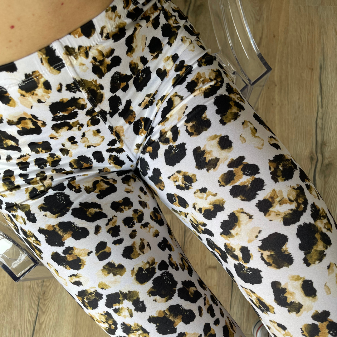 Cute & Catty Ladies Leggings